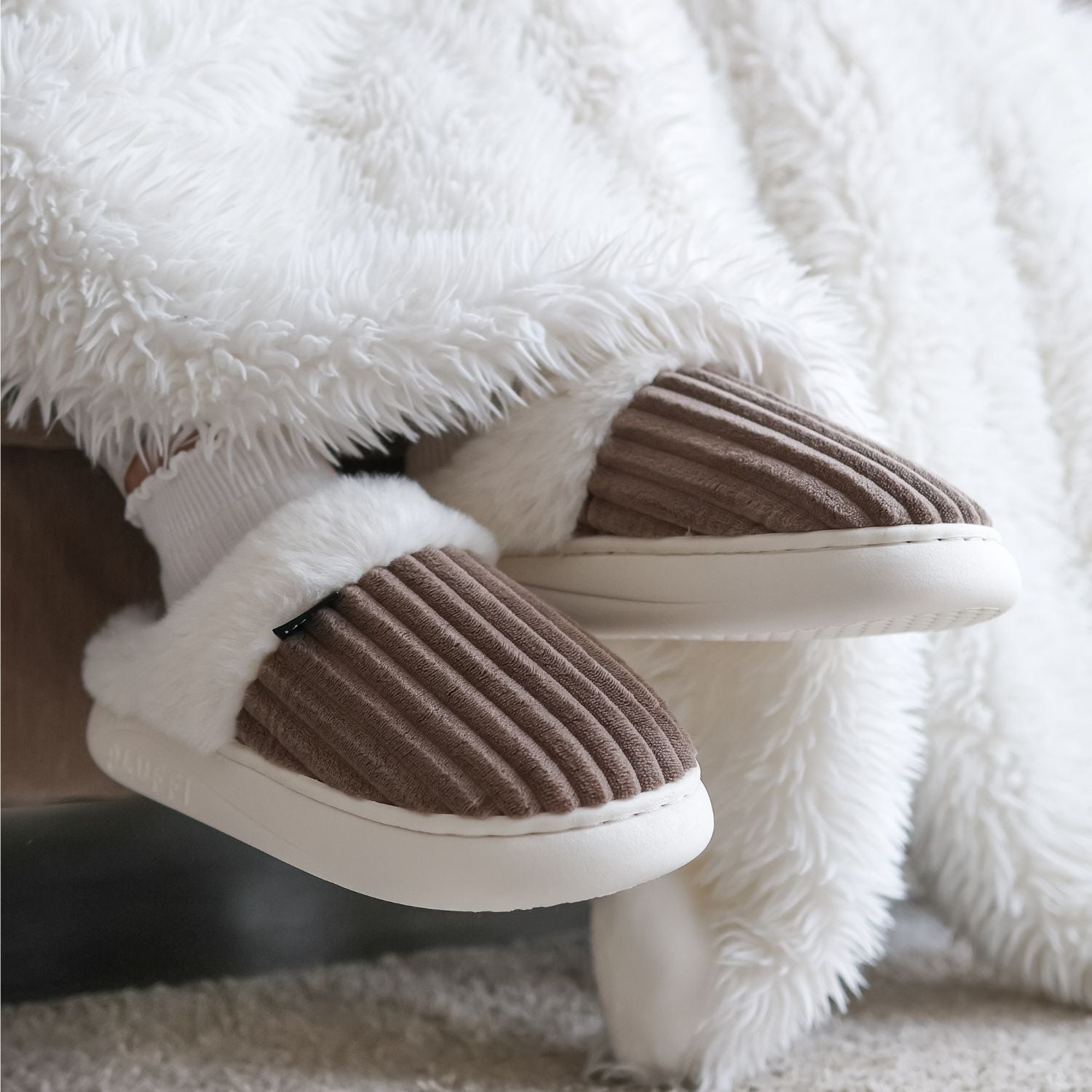 Cozette™ Slides