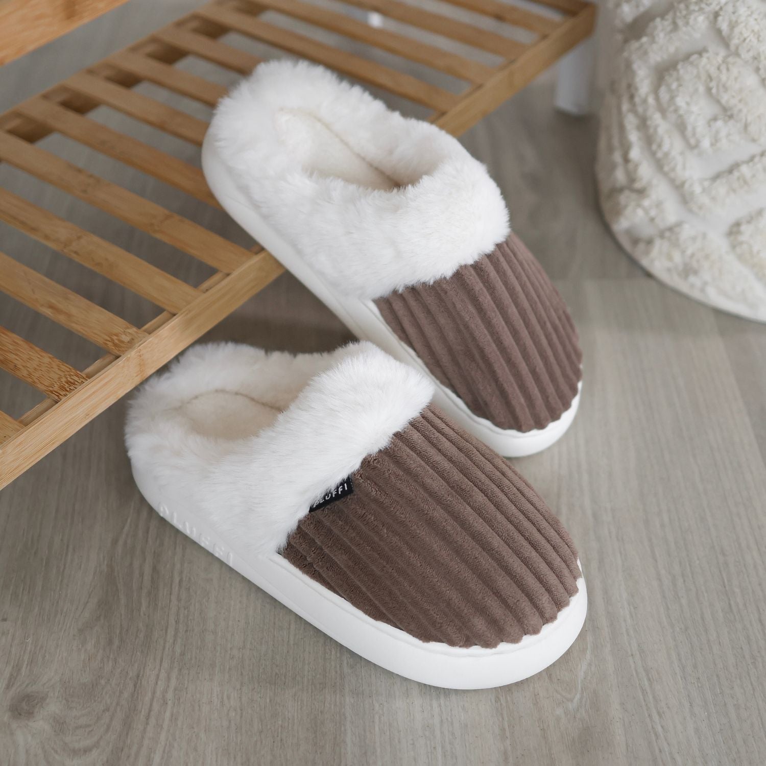 Cozette™ Slides